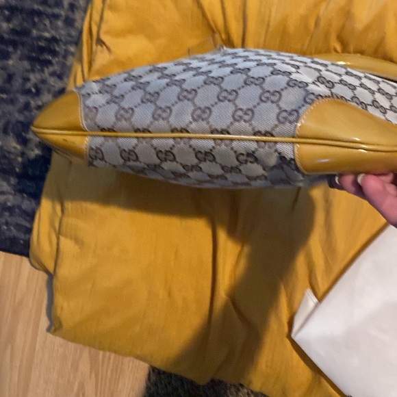 Beautiful Gucci, hobo, patent leather and canvas shoulder bag - Picture 6 of 10